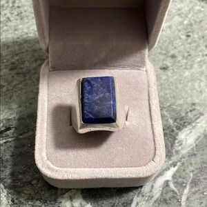 Elegant Silver and Blue Lapis ring size 10
